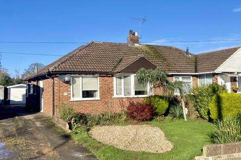 2 bedroom semi-detached bungalow for sale, Meadowbank Road, Fareham PO15