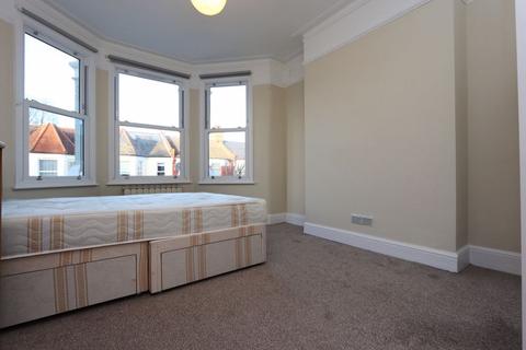 2 bedroom property to rent, Maryland Road, Wood Green N22