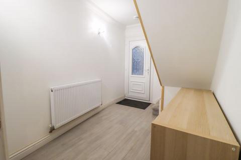 11 Chesterford Green, Basildon, SS14 3PR