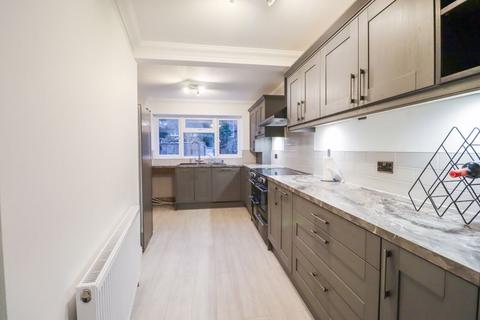 11 Chesterford Green, Basildon, SS14 3PR