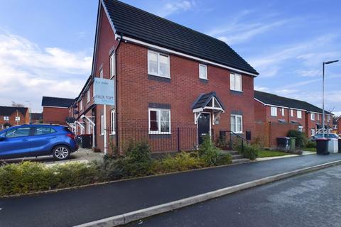 3 bedroom end of terrace house for sale, Miners Way, Telford TF2