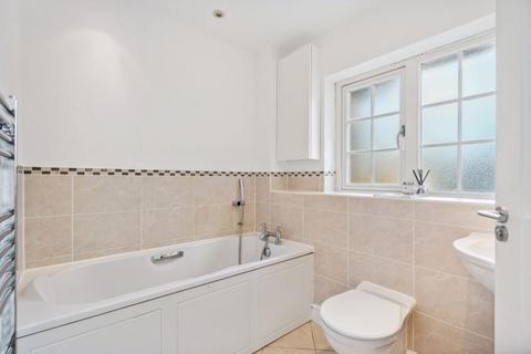 70 Copperfields, High Wycombe, HP12 4AN