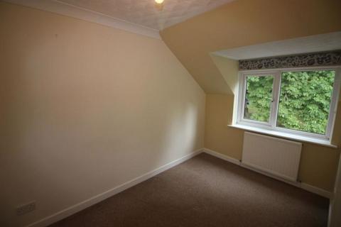 2 bedroom property to rent, The Green, Newnham GL14