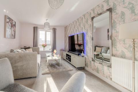 6 Arable Place, Bishops Cleeve, Cheltenham, GL52 8PT