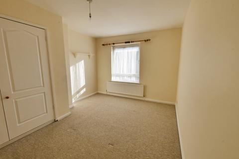 3 bedroom terraced house to rent, Hereward Road, Cirencester