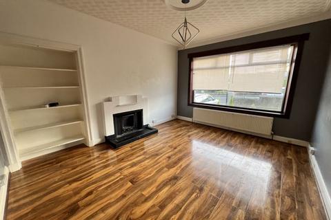 5 bedroom semi-detached villa to rent, Bennochy Road, Kirkcaldy