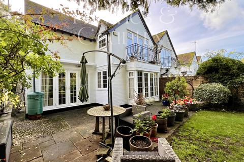 3 bedroom semi-detached house for sale, MARLOW SL7