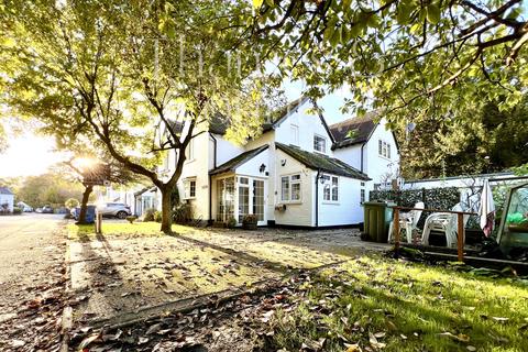 3 bedroom semi-detached house for sale, MARLOW SL7