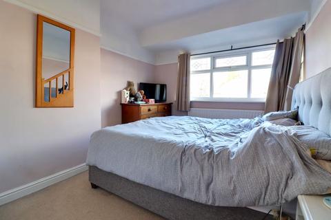 3 bedroom semi-detached house for sale, Kingsley Road, Stafford ST17