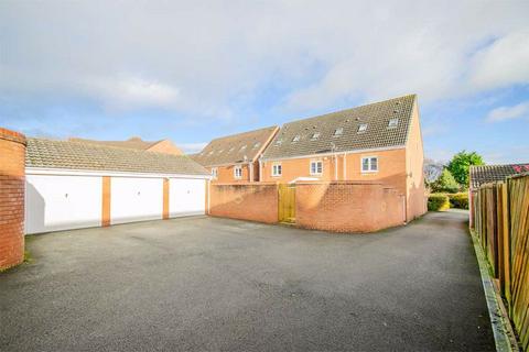 3 bedroom semi-detached house for sale, High Street, Burntwood WS7