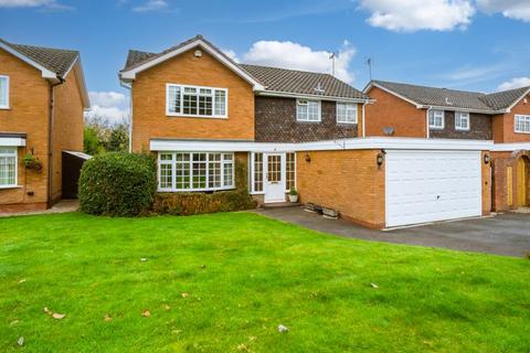 4 bedroom detached house for sale, Woodchester, Hagley DY9