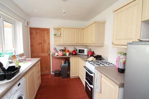 3 bedroom terraced house to rent, Letty Street, Cardiff CF24