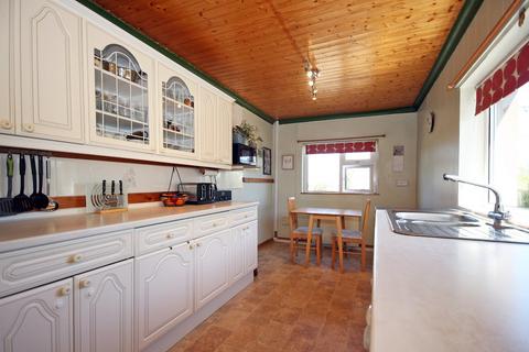 undefined, Lon Uchaf, Morfa Nefyn, Pwllheli, Gwynedd, LL53