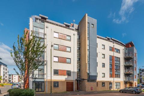 2 bedroom flat to rent, EAST PILTON FARM CRESCENT, EDINBURGH, EH5