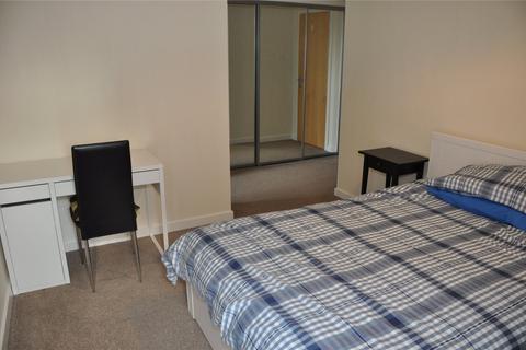 2 bedroom flat to rent, Broompark Circus, Glasgow, Lanarkshire, G31