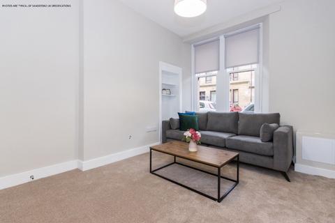 2 bedroom flat to rent, Raeberry Street, Glasgow, Glasgow City, G20