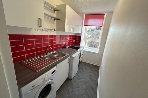 1 bedroom flat to rent, 118 Albert Street, Dundee, DD4 6QN