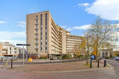 2 bedroom apartment for sale, Park Street, Ashford, Kent