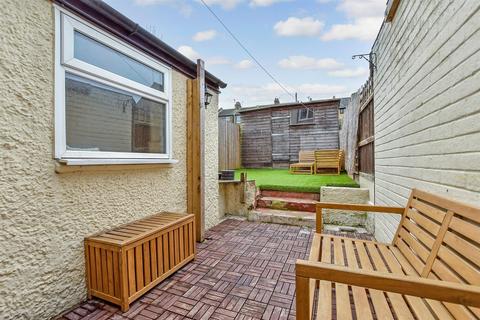 38 Central Road, Ramsgate, CT11 7SB