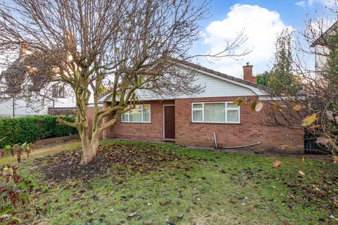 3 bedroom bungalow for sale, Wellington Road, Bromsgrove, Worcestershire, B60