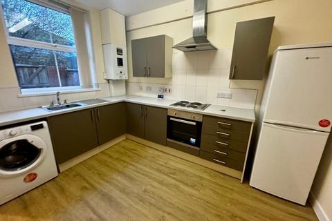 3 bedroom terraced house to rent, Ben Street, Clayton, Manchester, M11 4EW