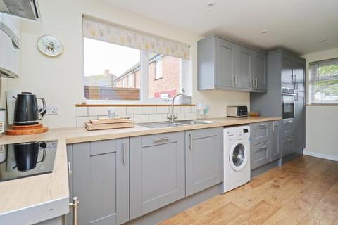 2 bedroom semi-detached house for sale, Laburnum Avenue, Sandwich, Kent, CT13 0AU