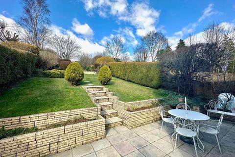 76 Hyde Road, South Croydon, CR2 9NQ