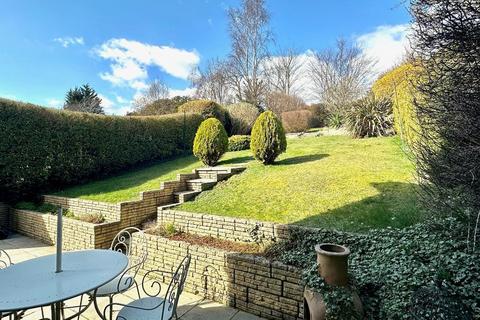 76 Hyde Road, South Croydon, CR2 9NQ