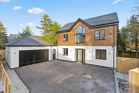 5 bedroom detached house for sale, Wayside Avenue, Harrogate, HG2