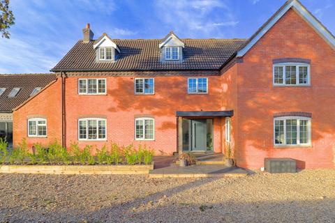 5 bedroom detached house for sale, Commercial Road, DEREHAM NR19