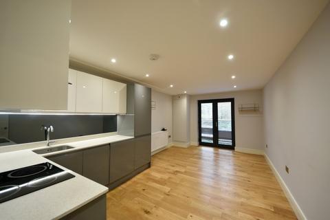Treadaway Hill, Loudwater, High Wycombe, Buckinghamshire, HP10