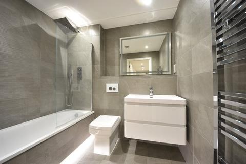 1 bedroom apartment for sale, Treadaway Hill, Loudwater, High Wycombe, Buckinghamshire, HP10