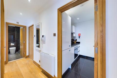 2 bedroom flat to rent, Durweston House, 1 Durweston Street, London, W1H