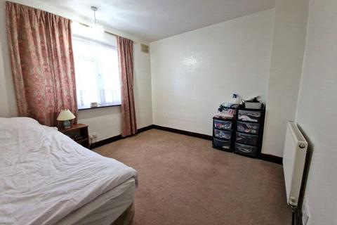 2 bedroom semi-detached house for sale, 2/3 bedroom Semi-detached house for sale, Northolt