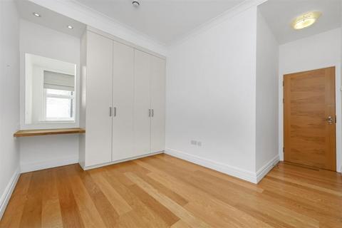 2 bedroom apartment to rent, Castletown Road, London W14