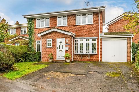 4 bedroom link detached house for sale, Homefield, Hillcrest Road, Edenbridge