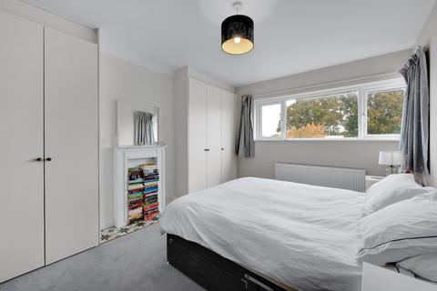 149 Elmbridge Avenue, Surbiton, KT5 9HE