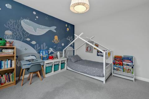 149 Elmbridge Avenue, Surbiton, KT5 9HE