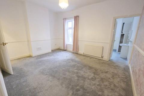 2 bedroom terraced house to rent, Reddicap Heath Road, Sutton Coldfield