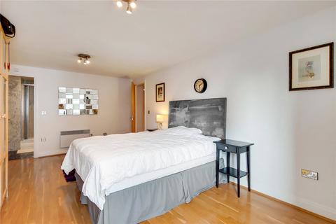 3 bedroom flat for sale, Dolben Court, Montaigne Close, London, SW1P