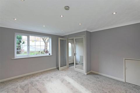 3 bedroom semi-detached house for sale, Gainsborough Way, Stanley, Wakefield, West Yorkshire, WF3