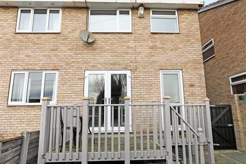 3 bedroom semi-detached house for sale, Gainsborough Way, Stanley, Wakefield, West Yorkshire, WF3