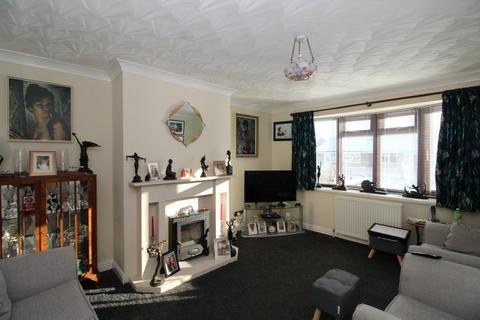 3 bedroom bungalow for sale, Scarsea Way, Bridlington YO15