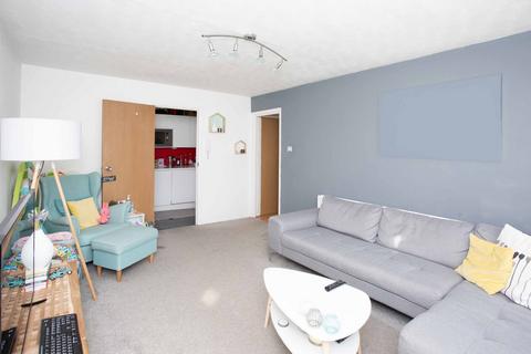 14 Lime Tree Place, St Albans, AL1 3BD