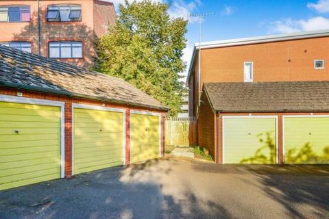 14 Lime Tree Place, St Albans, AL1 3BD