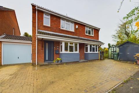 4 bedroom detached house for sale, Banks Close, North Somerset BS21