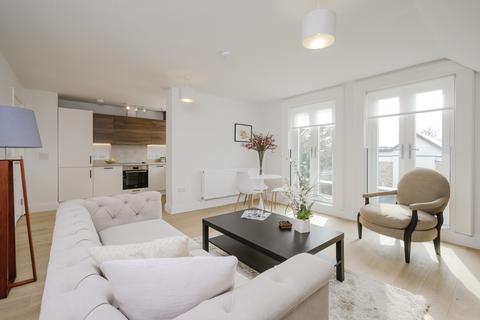 1 bedroom apartment for sale, Blenheim Road, London SW20