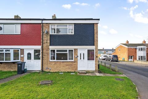 2 bedroom end of terrace house for sale, Radburn Close, Essex CM18