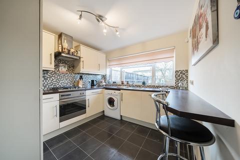 2 bedroom end of terrace house for sale, Radburn Close, Essex CM18