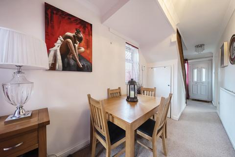 59 Radburn Close, Harlow, CM18 7EE